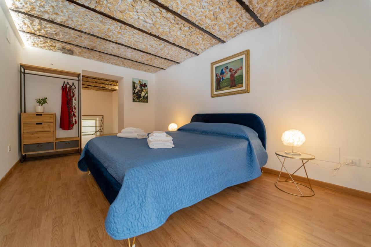Antico Mercato Di Ortigia Lovely Apartment Syracuse Exterior foto